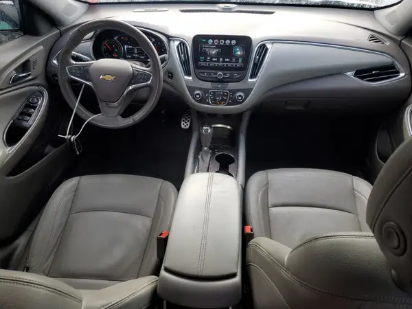 1G1ZJ5SU8HF173056 2017 CHEVROLET MALIBU - Image 8