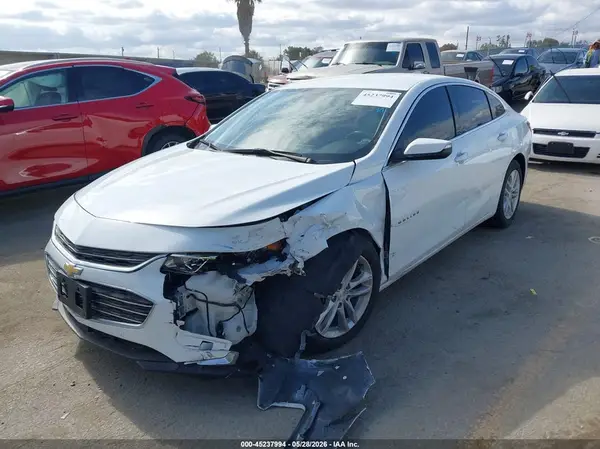 1G1ZJ5SU8HF259080 2017 CHEVROLET MALIBU - Image 2
