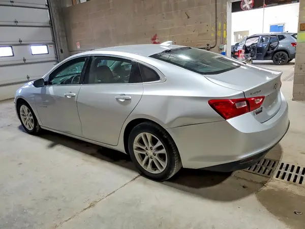 1G1ZJ5SU8HF261802 2017 CHEVROLET MALIBU - Image 2