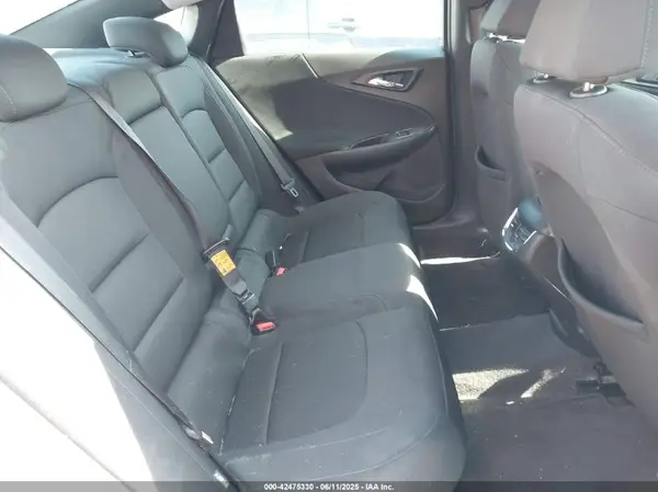 1G1ZJ5SUXGF292869 2016 CHEVROLET MALIBU - Image 8