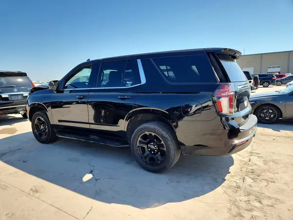1GBSCLED1MR291644 2021 CHEVROLET TAHOE - Image 2