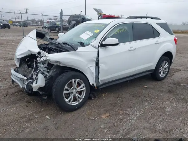 1GNALCEK1GZ102542 2016 CHEVROLET EQUINOX - Image 2