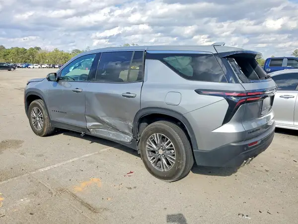 1GNEREKS1RJ183012 2024 CHEVROLET TRAVERSE - Image 2