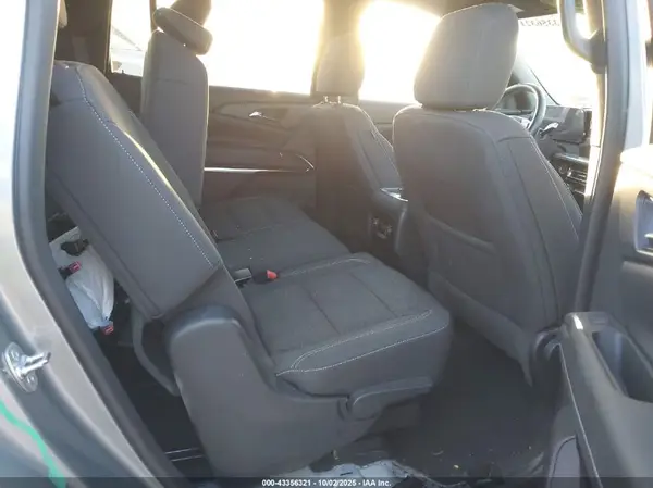1GNEREKS4RJ147976 2024 CHEVROLET TRAVERSE - Image 8