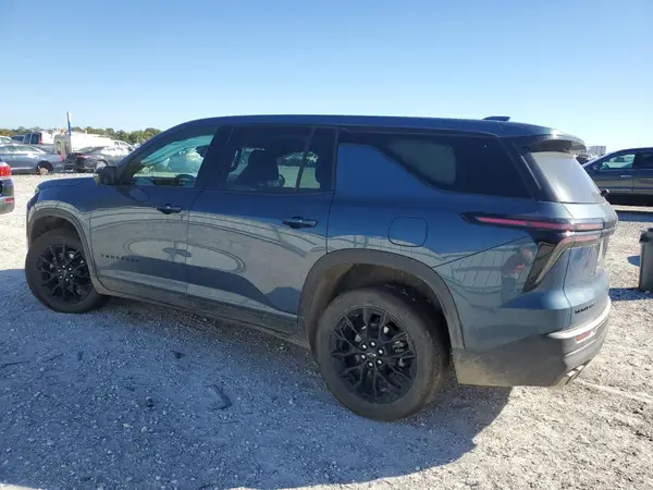 1GNEREKS5RJ225486 2024 CHEVROLET TRAVERSE - Image 2