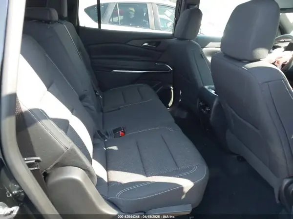 1GNEREKS7RJ245173 2024 CHEVROLET TRAVERSE - Image 8