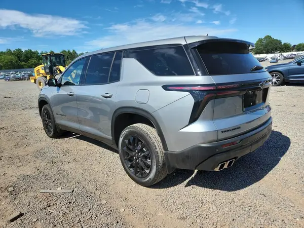 1GNEREKS9RJ171495 2024 CHEVROLET TRAVERSE - Image 2