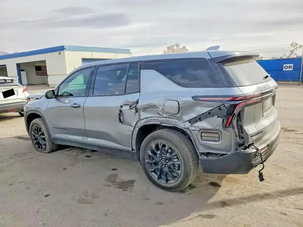 1GNEREKSXRJ187933 2024 CHEVROLET TRAVERSE - Image 2
