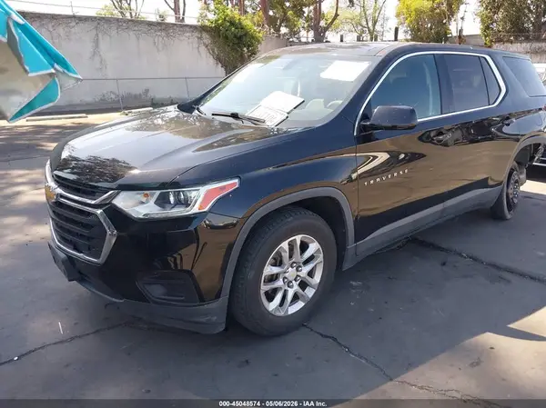 1GNERFKW0JJ105673 2018 CHEVROLET TRAVERSE - Image 2