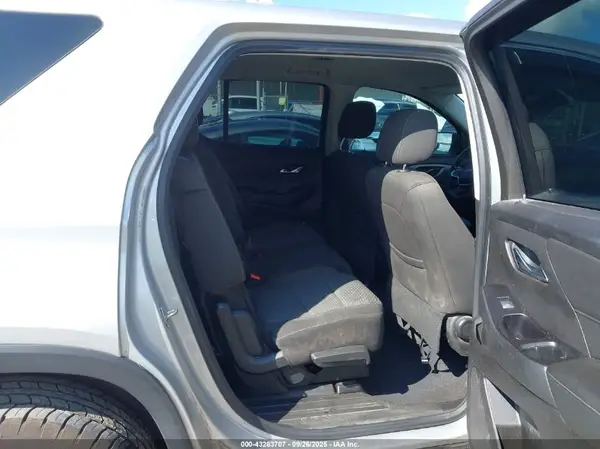 1GNERFKW0JJ241446 2018 CHEVROLET TRAVERSE - Image 8