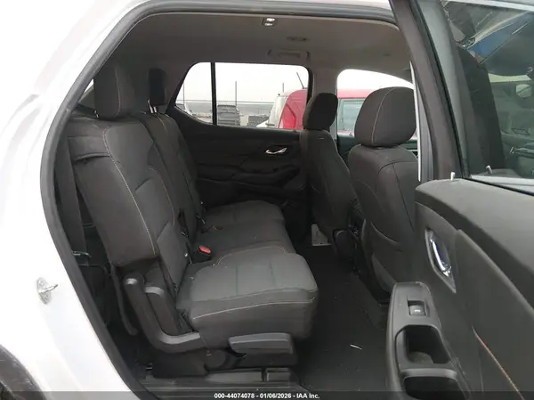 1GNERFKW0JJ264225 2018 CHEVROLET TRAVERSE - Image 8