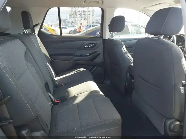 1GNERFKW0JJ268078 2018 CHEVROLET TRAVERSE - Image 8