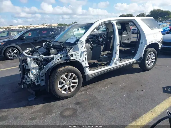 1GNERFKW0KJ118439 2019 CHEVROLET TRAVERSE - Image 2