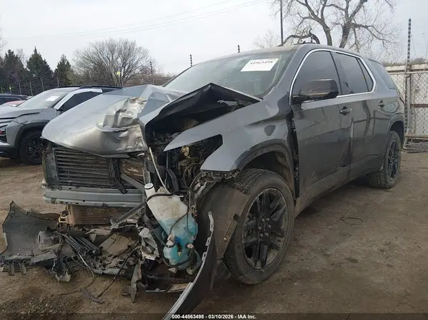 1GNERFKW0KJ137752 2019 CHEVROLET TRAVERSE - Image 2
