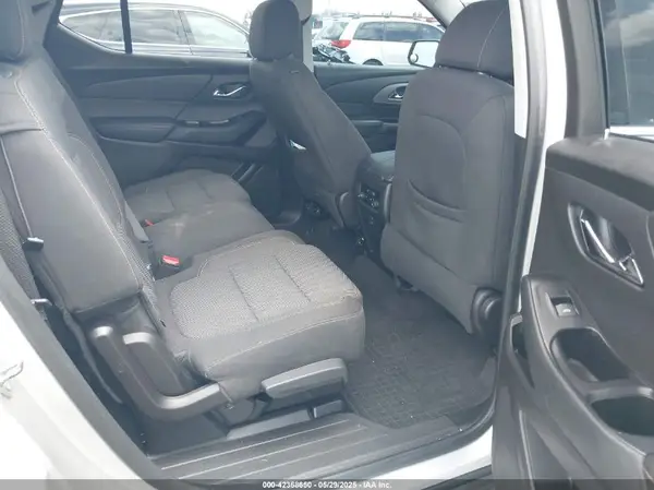 1GNERFKW0KJ208223 2019 CHEVROLET TRAVERSE - Image 8