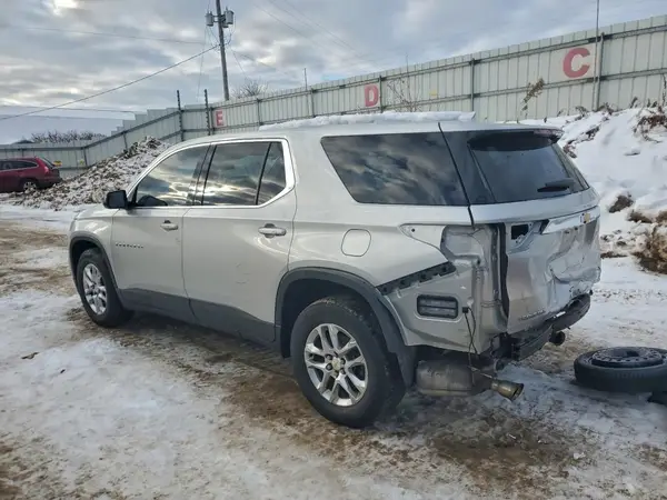 1GNERFKW0KJ214717 2019 CHEVROLET TRAVERSE - Image 2