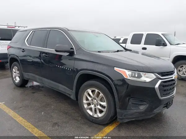 1GNERFKW0KJ239827 2019 CHEVROLET TRAVERSE - Image 1