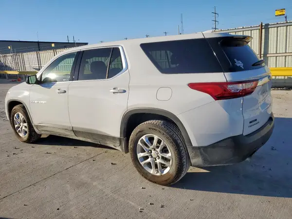 1GNERFKW0KJ280300 2019 CHEVROLET TRAVERSE - Image 2