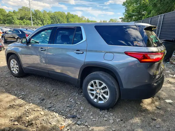 1GNERFKW0LJ298698 2020 CHEVROLET TRAVERSE - Image 2