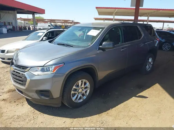 1GNERFKW0MJ228877 2021 CHEVROLET TRAVERSE - Image 2