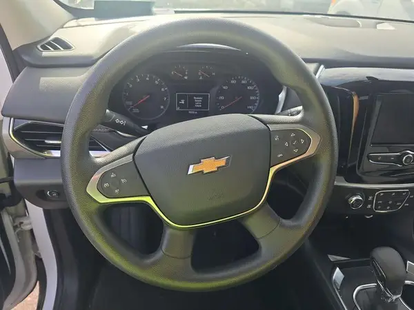 1GNERFKW0MJ265203 2021 CHEVROLET TRAVERSE - Image 2