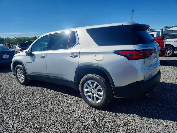 1GNERFKW0NJ102603 2022 CHEVROLET TRAVERSE - Image 2