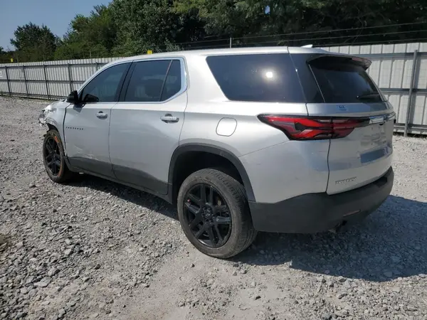 1GNERFKW0NJ125136 2022 CHEVROLET TRAVERSE - Image 2