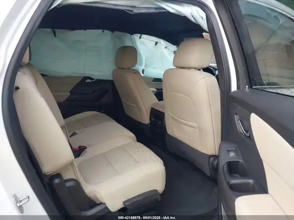 1GNERFKW0PJ328742 2023 CHEVROLET TRAVERSE - Image 8