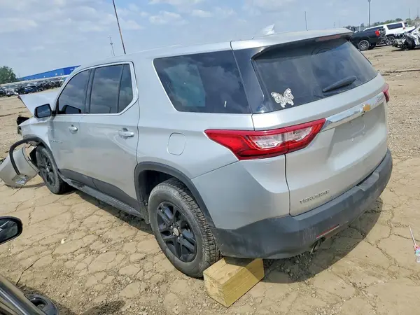 1GNERFKW1JJ111028 2018 CHEVROLET TRAVERSE - Image 2