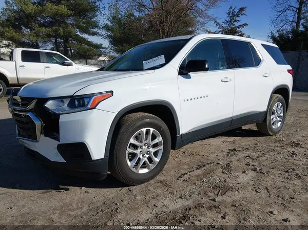1GNERFKW1JJ113930 2018 CHEVROLET TRAVERSE - Image 2