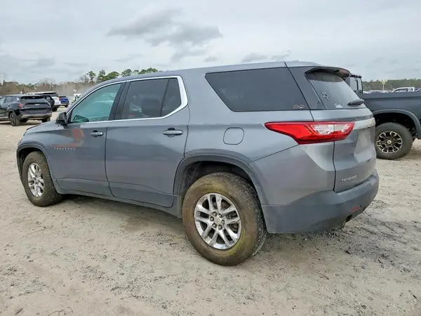 1GNERFKW1JJ180947 2018 CHEVROLET TRAVERSE - Image 2