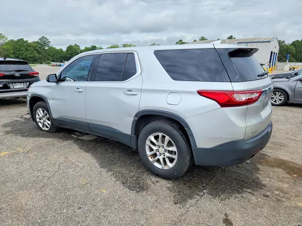 1GNERFKW1JJ203708 2018 CHEVROLET TRAVERSE - Image 2