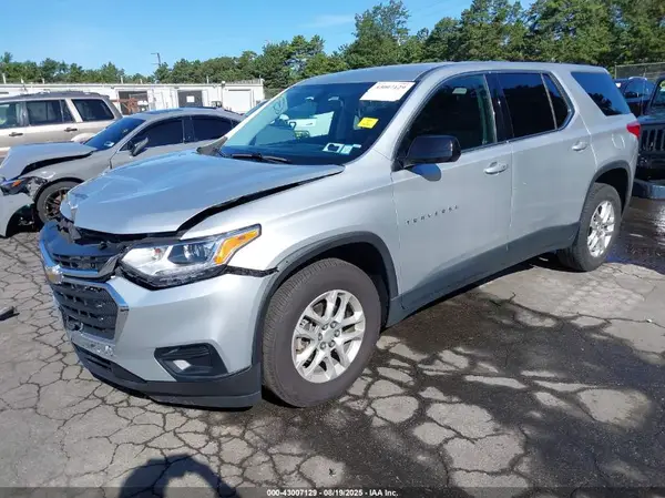 1GNERFKW1JJ225255 2018 CHEVROLET TRAVERSE - Image 2