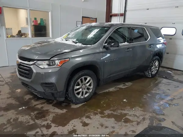 1GNERFKW1JJ231380 2018 CHEVROLET TRAVERSE - Image 2