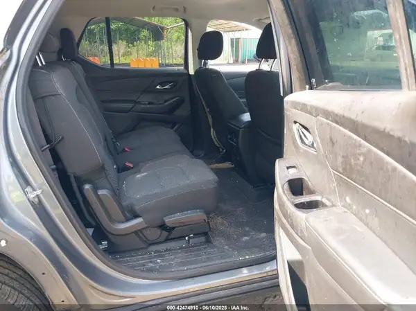 1GNERFKW1JJ272107 2018 CHEVROLET TRAVERSE - Image 8