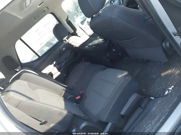 1GNERFKW1KJ107322 2019 CHEVROLET TRAVERSE - Image 8