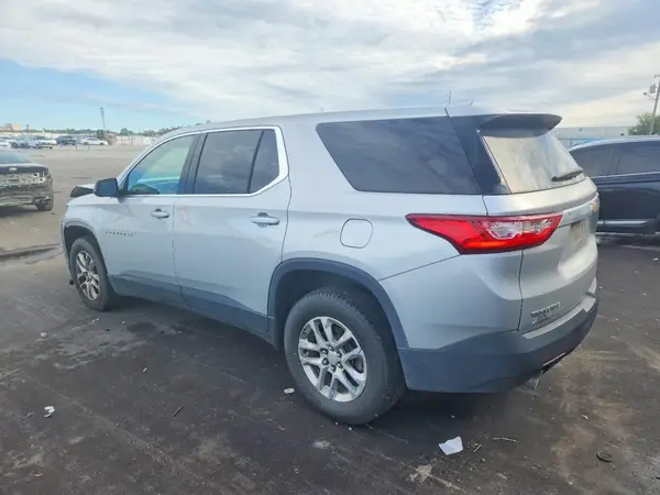 1GNERFKW1KJ121107 2019 CHEVROLET TRAVERSE - Image 2