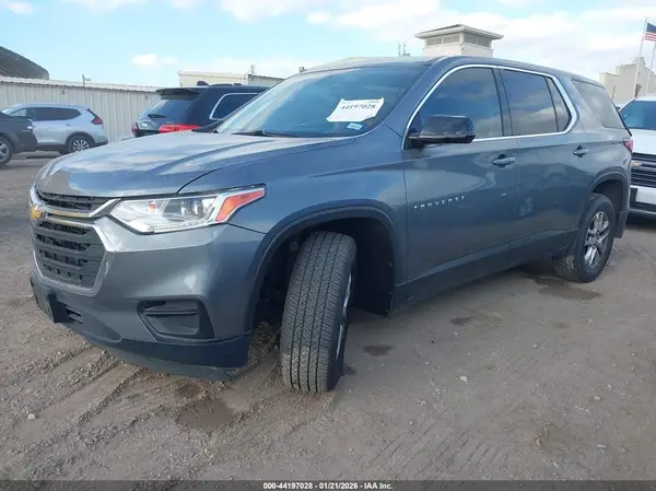 1GNERFKW1KJ137565 2019 CHEVROLET TRAVERSE - Image 2