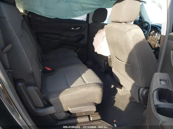 1GNERFKW1KJ138747 2019 CHEVROLET TRAVERSE - Image 8