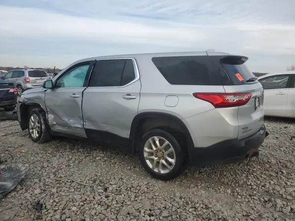 1GNERFKW1KJ210434 2019 CHEVROLET TRAVERSE - Image 2