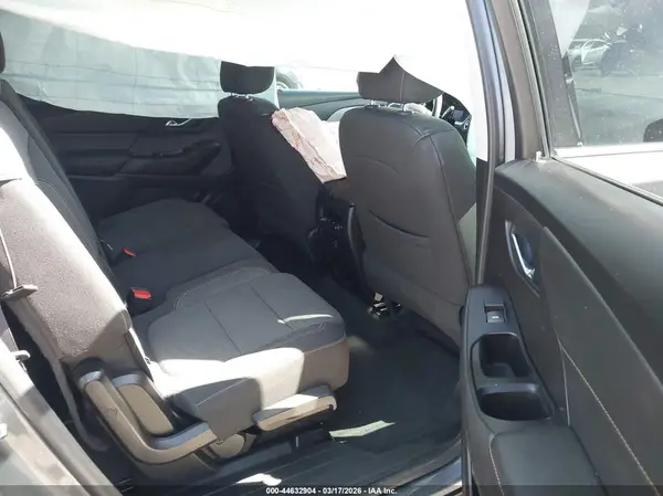 1GNERFKW1KJ211812 2019 CHEVROLET TRAVERSE - Image 8