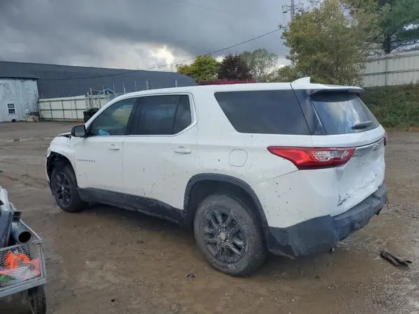 1GNERFKW1KJ215892 2019 CHEVROLET TRAVERSE - Image 2