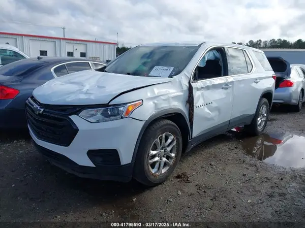 1GNERFKW1KJ312140 2019 CHEVROLET TRAVERSE - Image 2