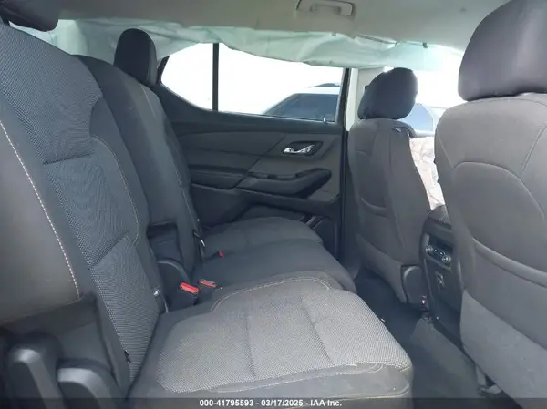 1GNERFKW1KJ312140 2019 CHEVROLET TRAVERSE - Image 8