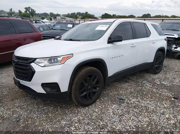 1GNERFKW1LJ110285 2020 CHEVROLET TRAVERSE - Image 2