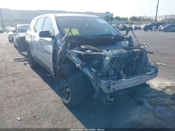 1GNERFKW1LJ230426 2020 CHEVROLET TRAVERSE - Image 1