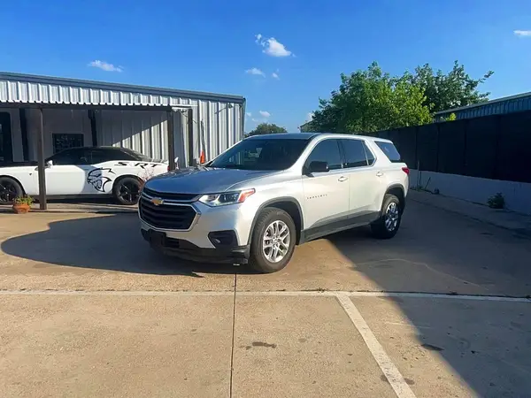 1GNERFKW1LJ292683 2020 CHEVROLET TRAVERSE - Image 2