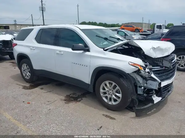 1GNERFKW1MJ136984 2021 CHEVROLET TRAVERSE - Image 1