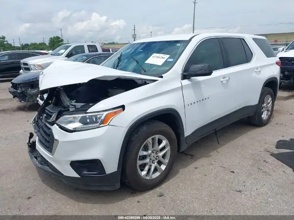 1GNERFKW1MJ136984 2021 CHEVROLET TRAVERSE - Image 2