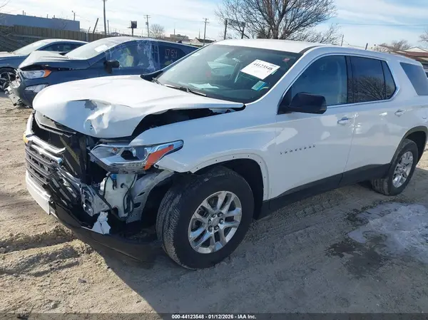 1GNERFKW1MJ144485 2021 CHEVROLET TRAVERSE - Image 2